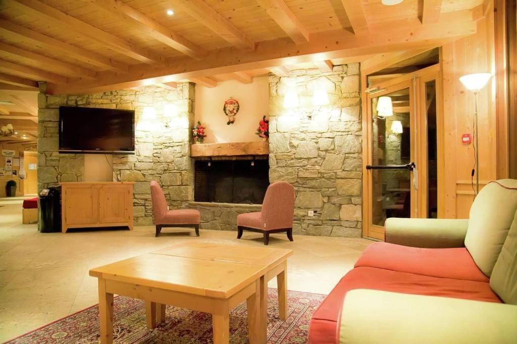 Residences De Luxe Les Alpages Val Cenis - 4 Pers Lanslebourg-Mont-Cenis Ngoại thất bức ảnh